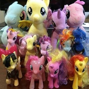 Lots of 13 My little Ponies